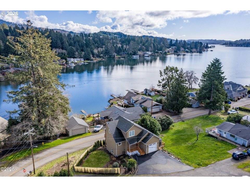 5300 NE 49th ST, Neotsu, OR 97364