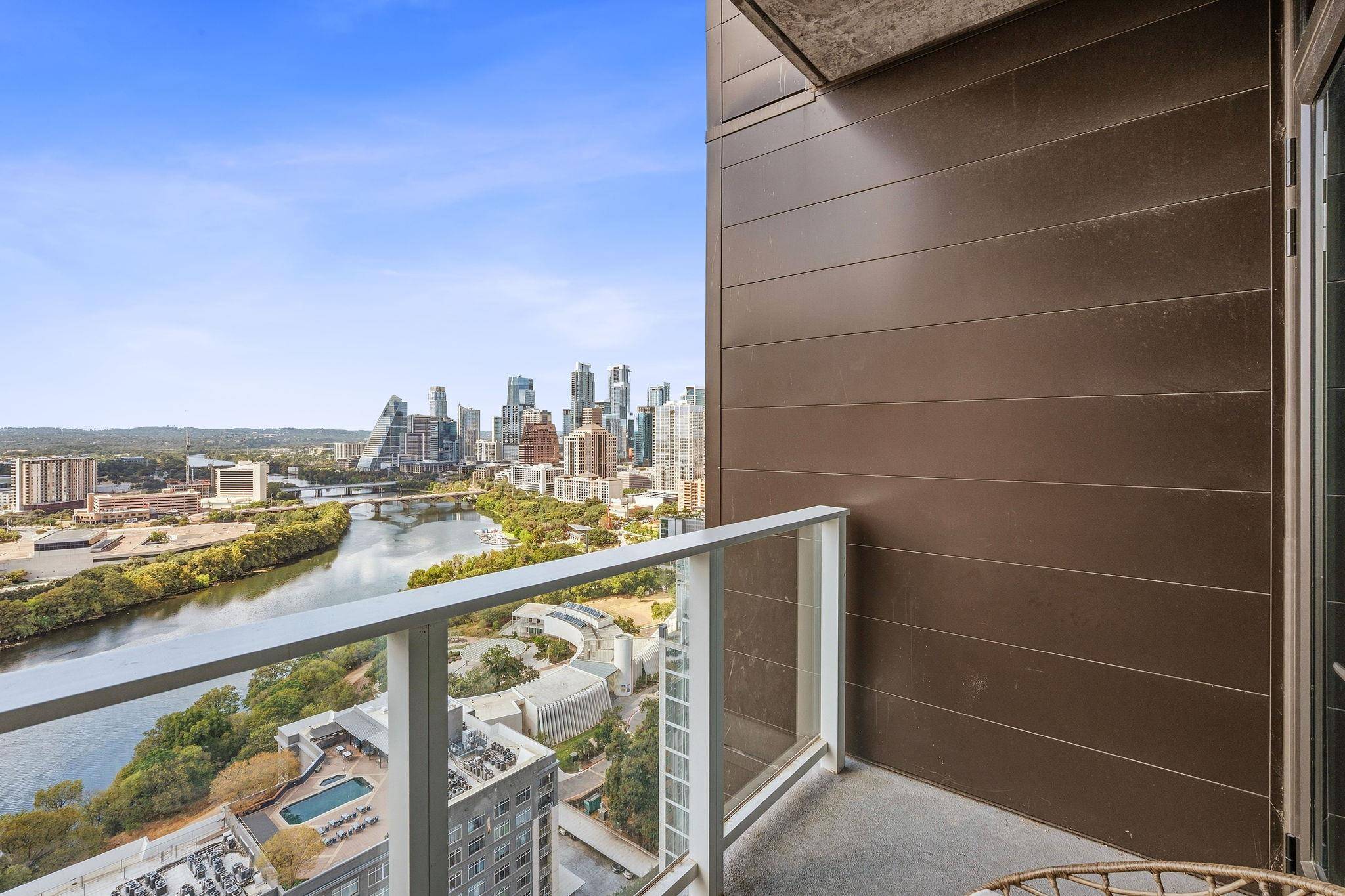 48 East Ave #2911, Austin, TX 78701