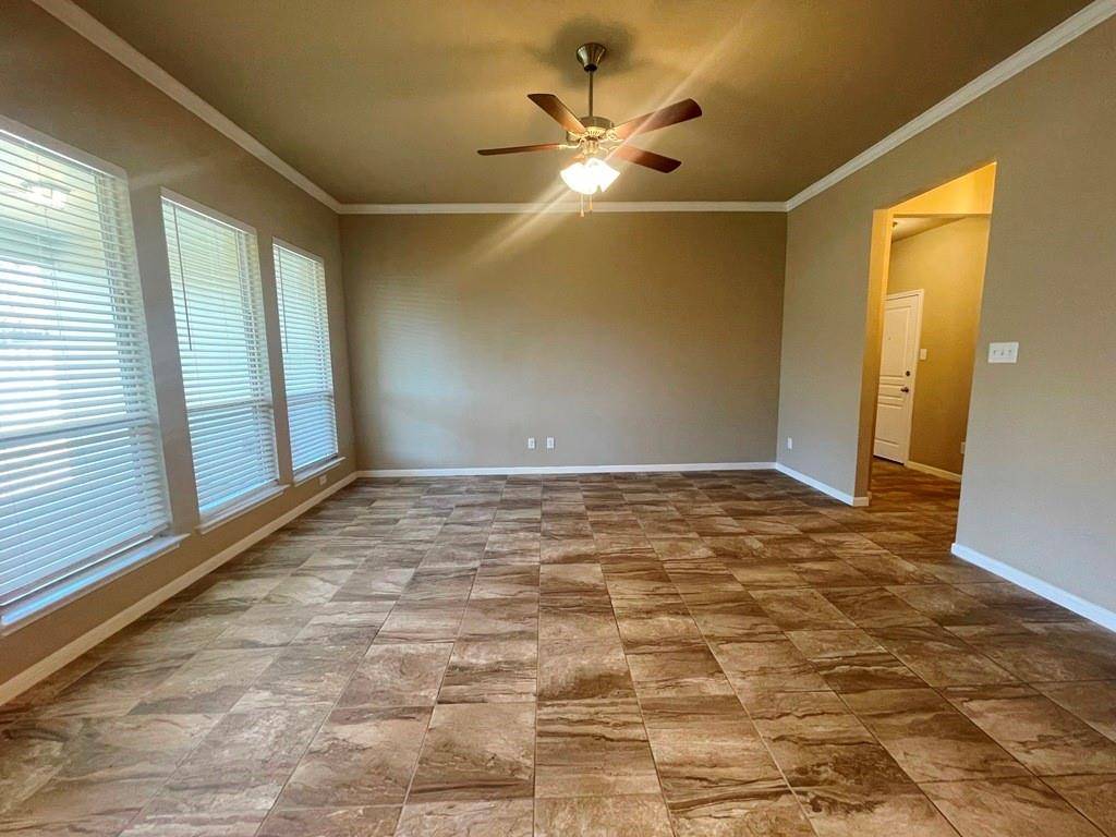 5820 Blackstone DR, Temple, TX 76502
