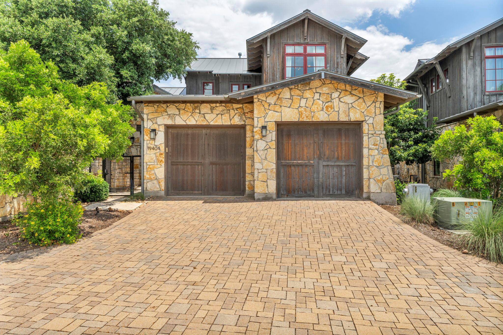19404 Bold Venture DR #17, Spicewood, TX 78669