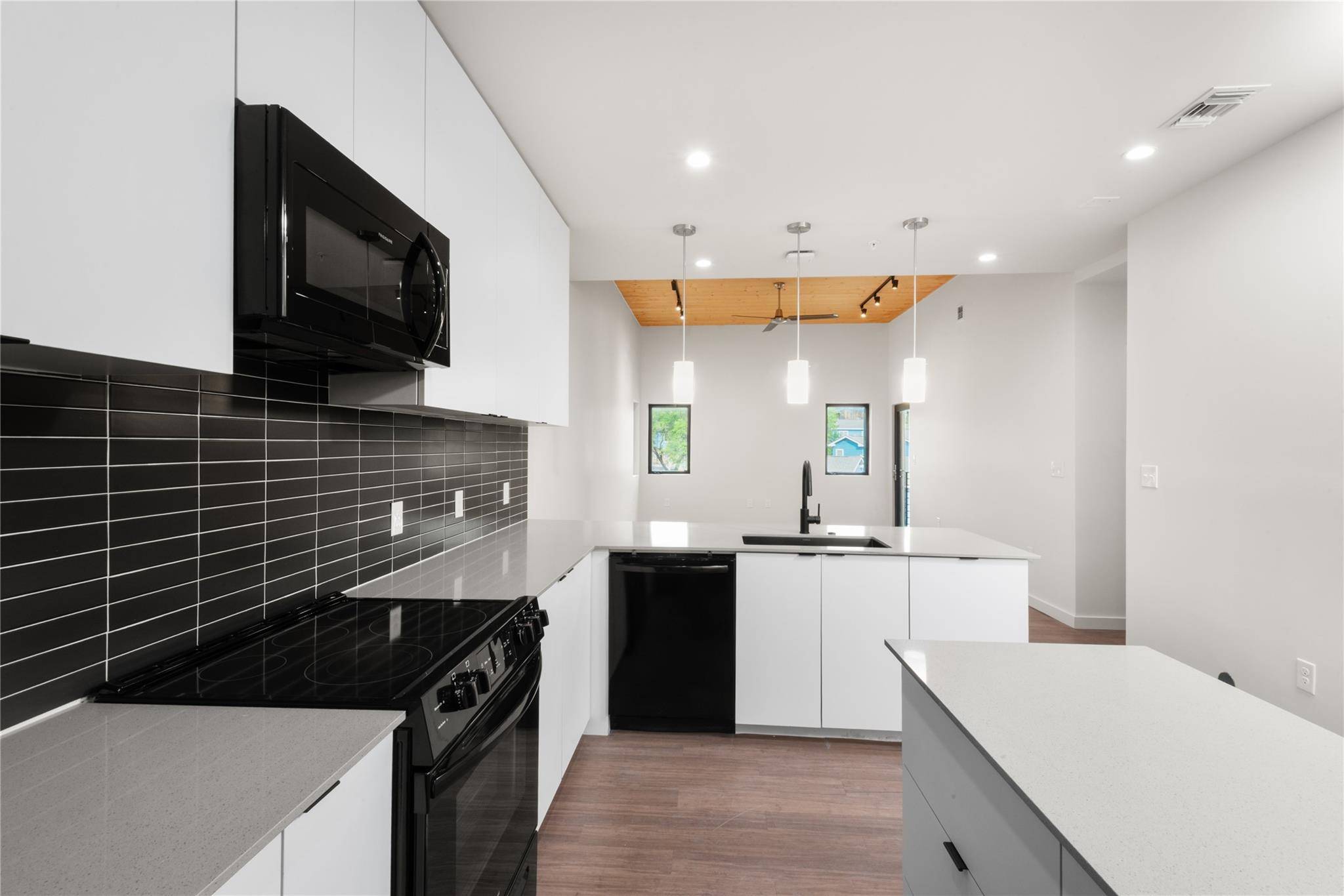 3515 Webberville RD #302, Austin, TX 78702