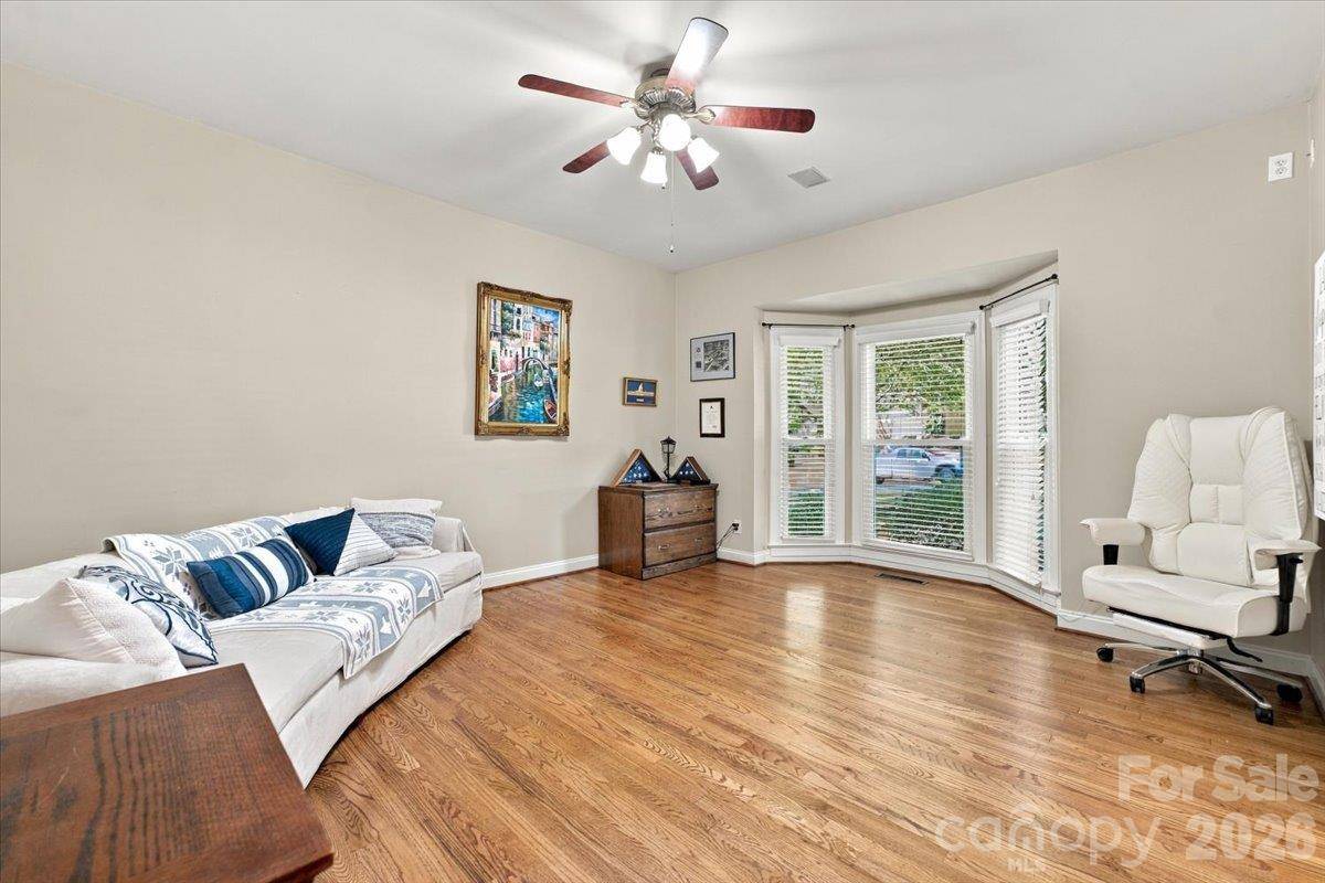 178 Cove Creek LOOP, Mooresville, NC 28117