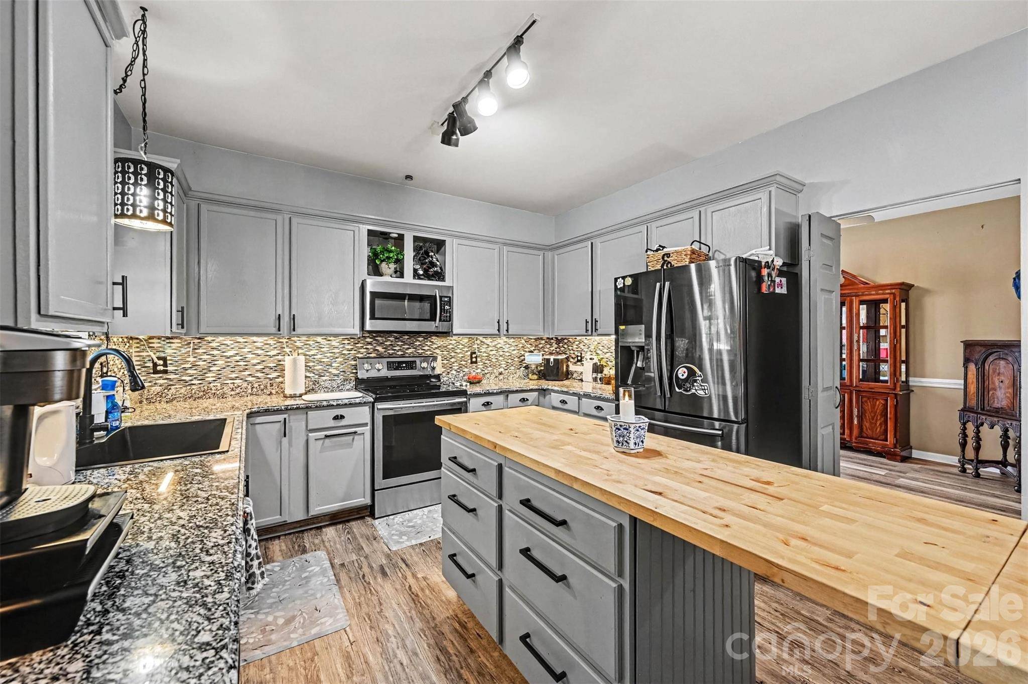 114 S Audubon AVE, Mooresville, NC 28117