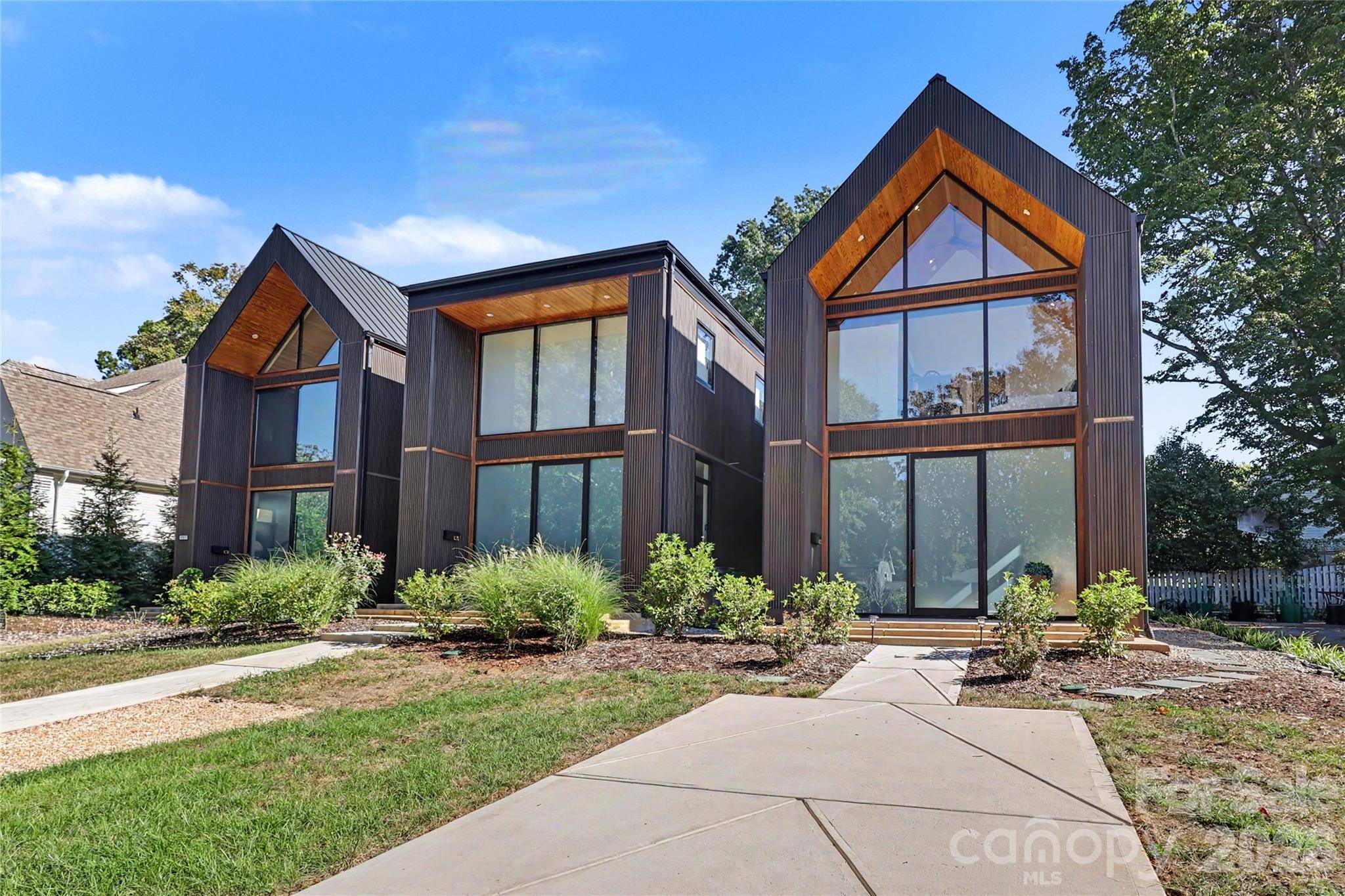 5447 Topping PL, Charlotte, NC 28209