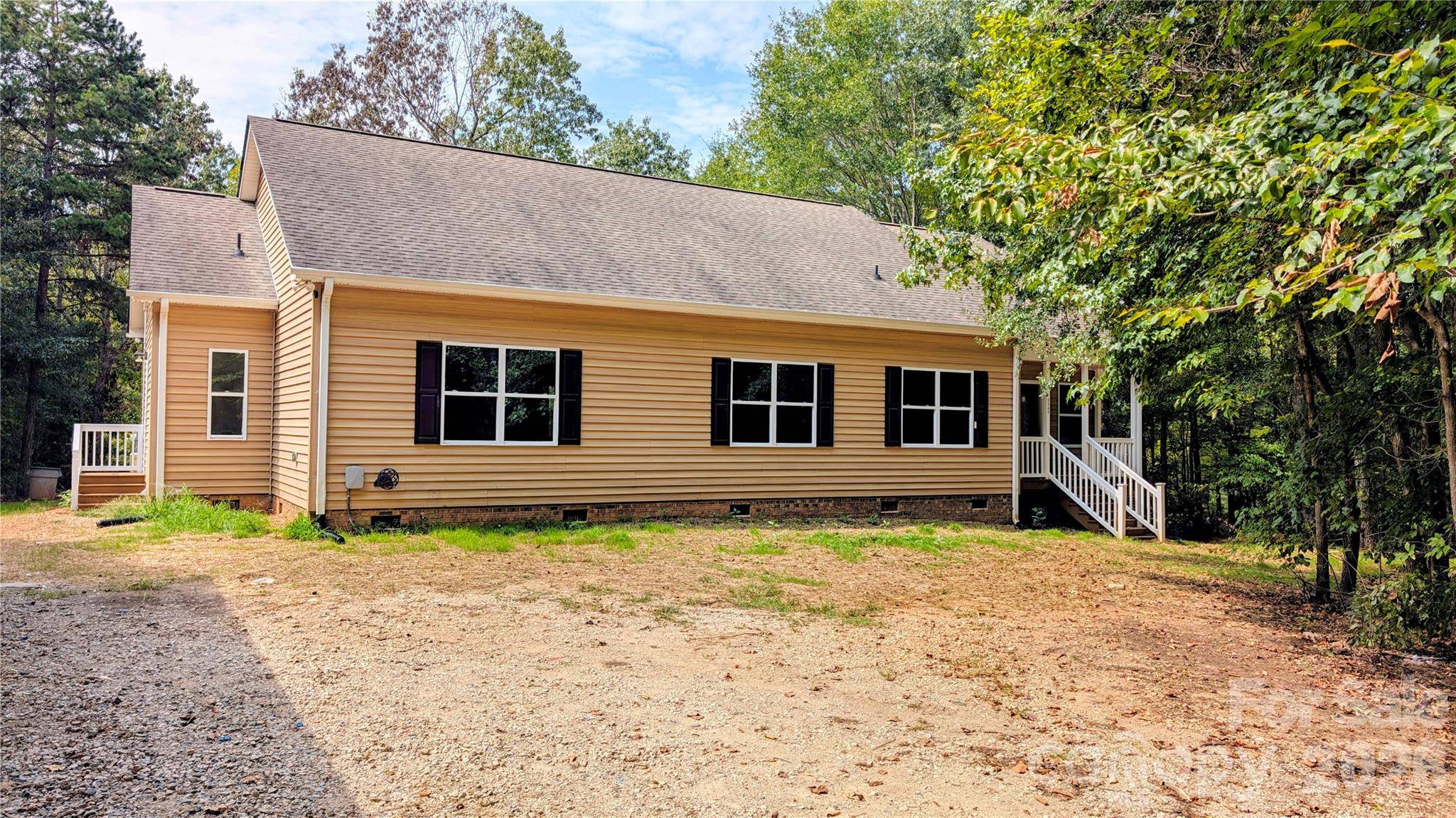 3340 Clinzo Feemster RD, Hickory Grove, SC 29717