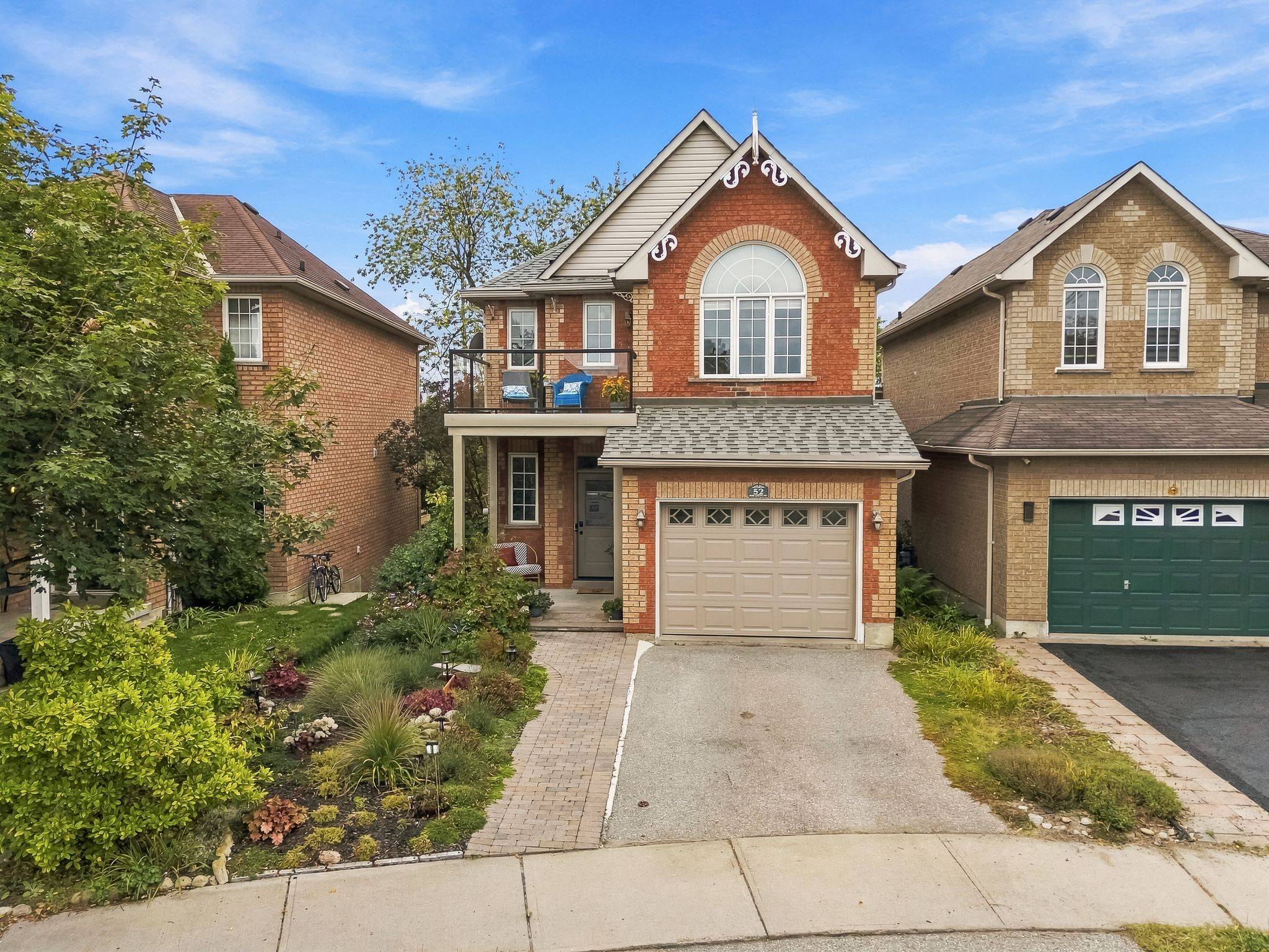 52 Marjoram DR, Ajax, ON L1S 7P3