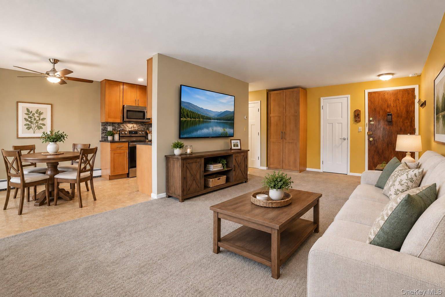 88 Sierra Vista LN, Valley Cottage, NY 10989