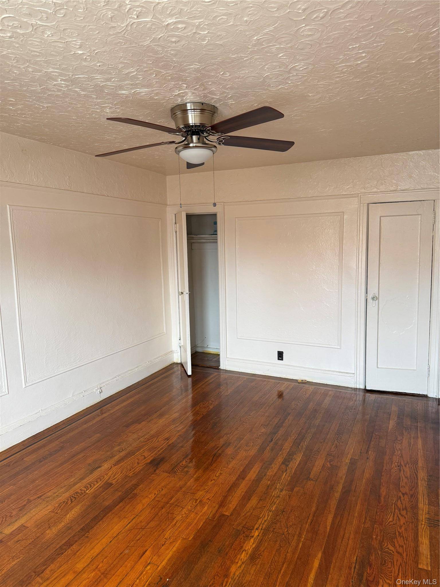 13145 225th ST, Laurelton, NY 11413