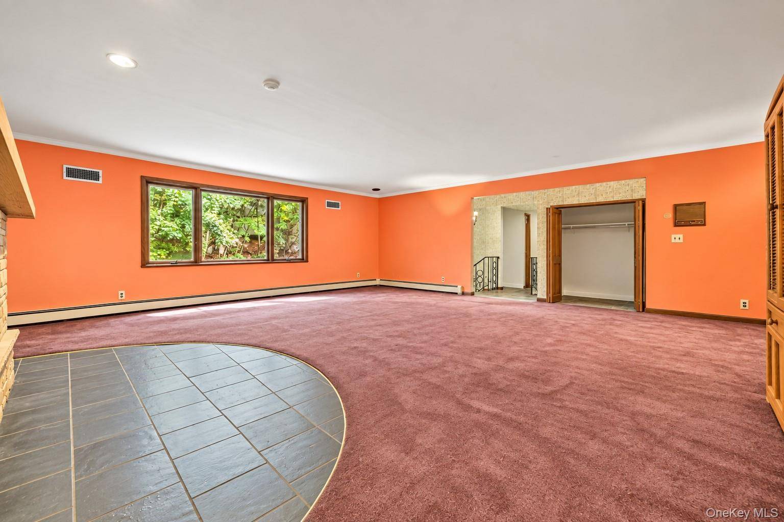 41 Park LN, West Harrison, NY 10604