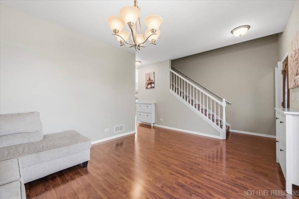 224 Burnett ST, Yorkville, IL 60560