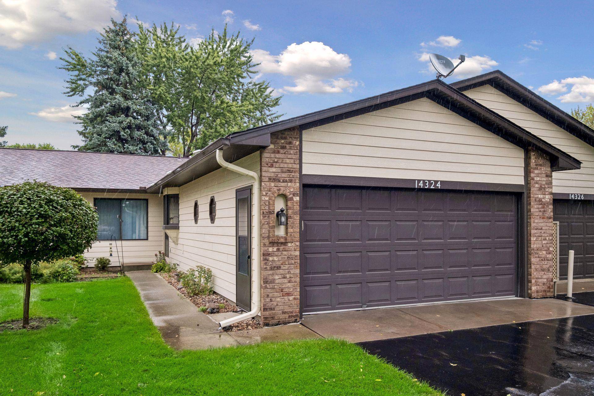 14324 Glenda DR, Apple Valley, MN 55124