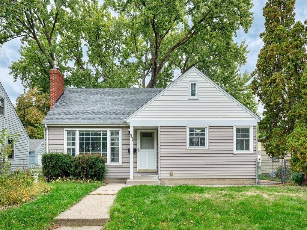 961 California AVE W, Saint Paul, MN 55117