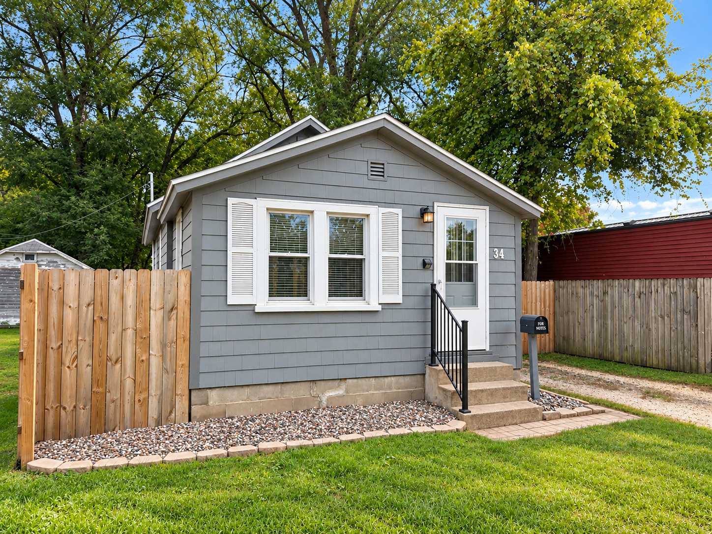34 Lenox ST, Winona, MN 55987