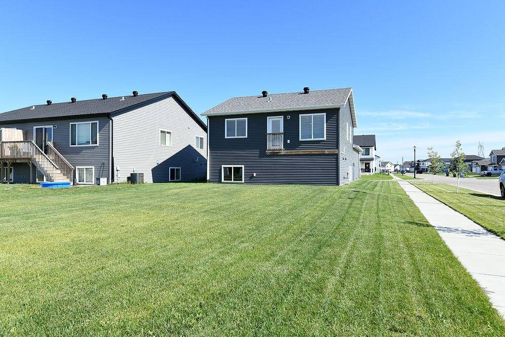 1444 69th AVE S, Fargo, ND 58104