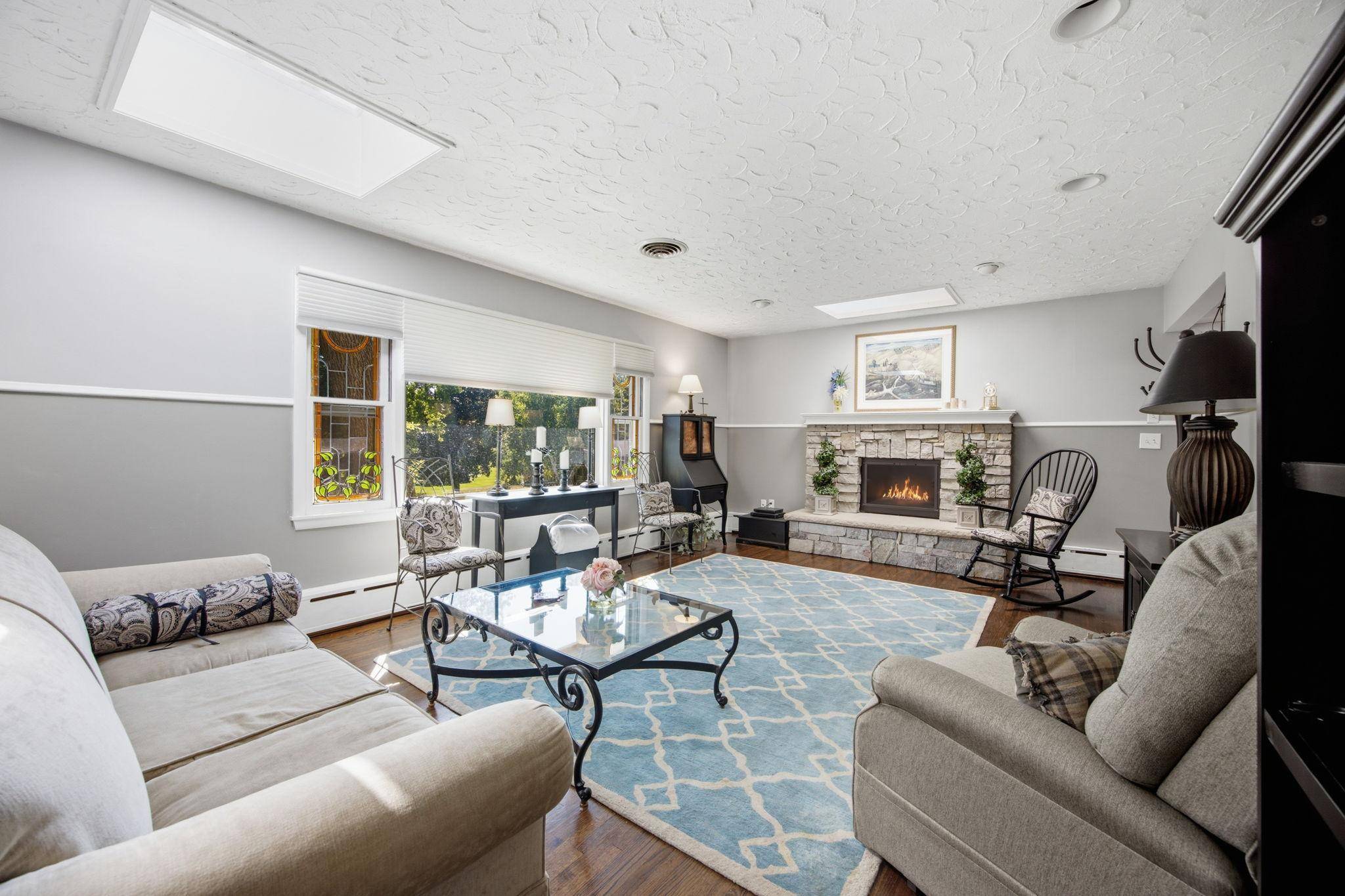 18030 20th AVE N, Plymouth, MN 55447