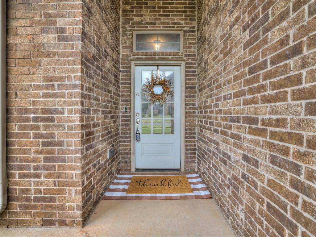 19128 Rush Springs LN, Edmond, OK 73012