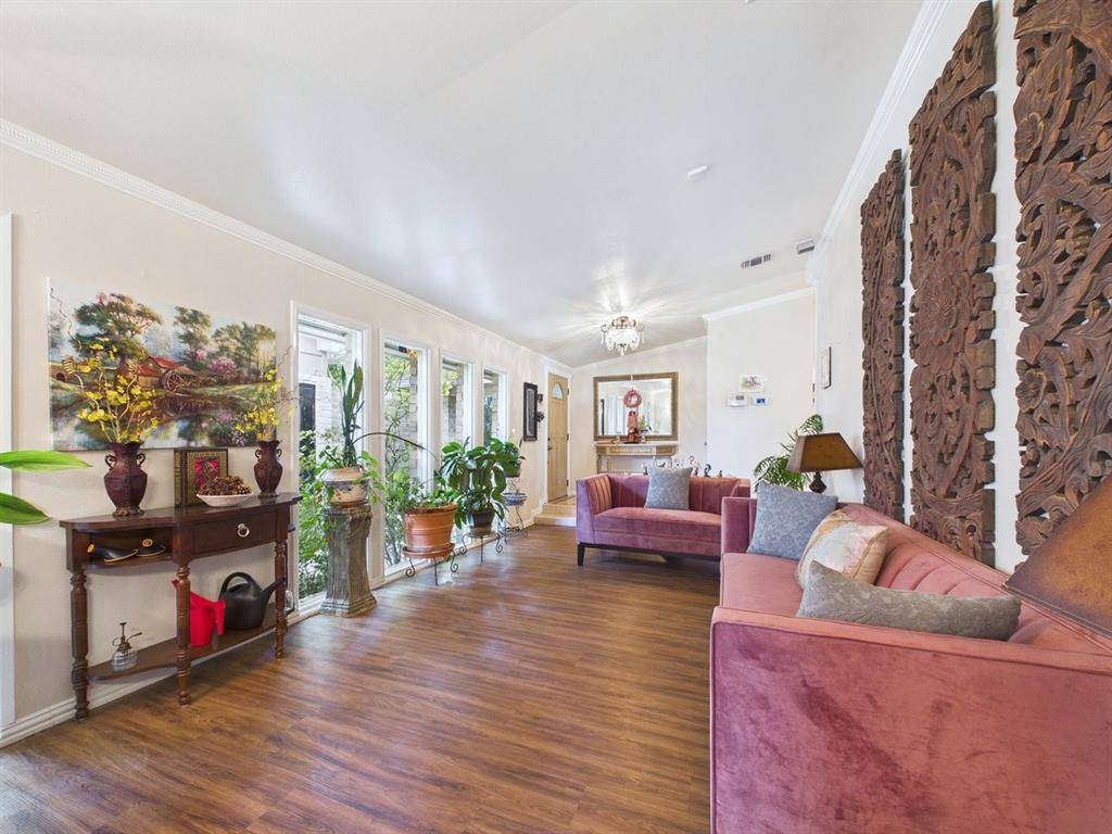 9335 Whittenburg Gate, Dallas, TX 75243