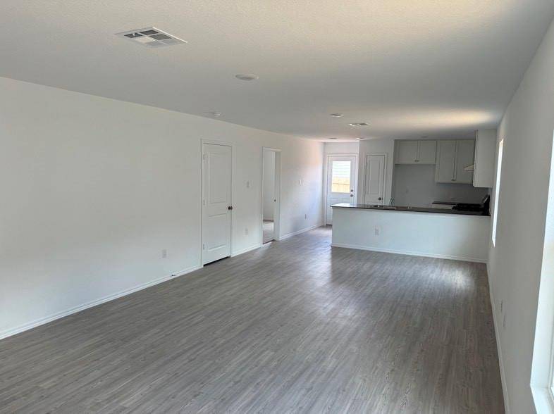 2454 Broken Arrow, New Braunfels, TX 78130