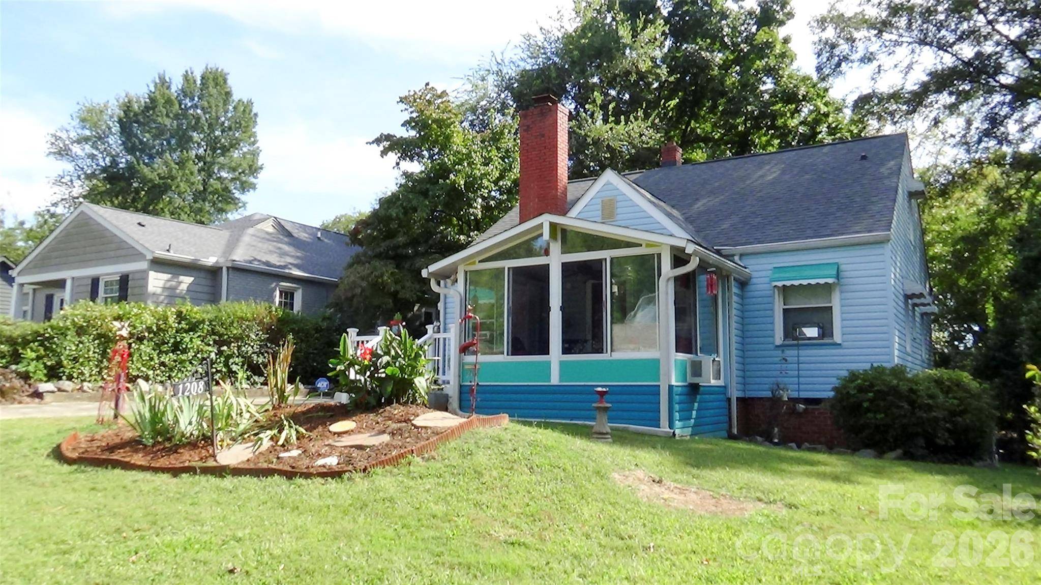 1208 Dade ST, Charlotte, NC 28205