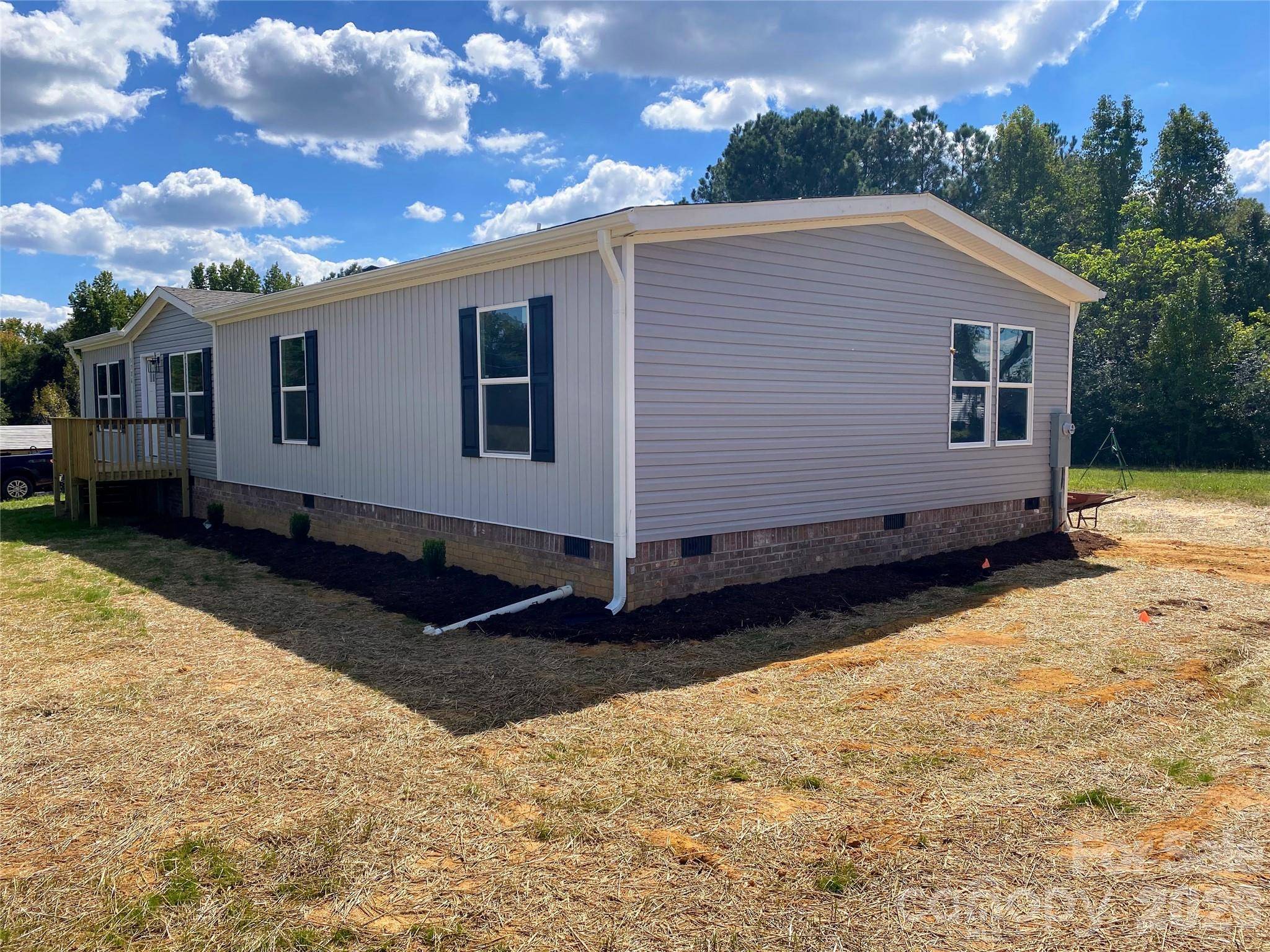 5726 Landon PL, Heath Springs, SC 29058