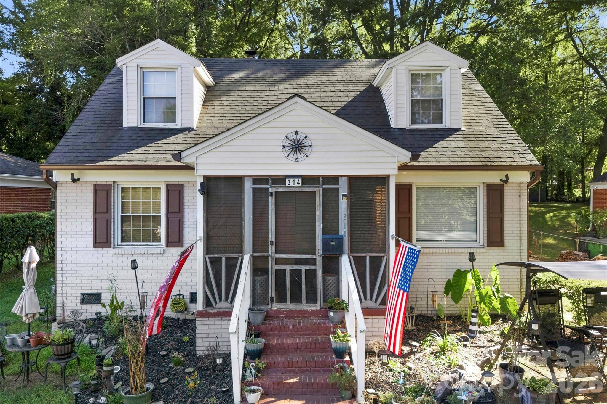 314 Fannie CIR, Charlotte, NC 28205