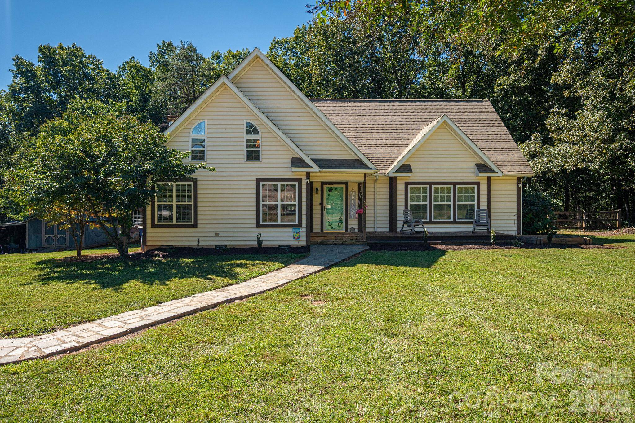2564 Lynn Mountain RD, Vale, NC 28168