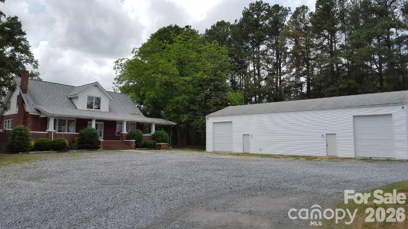 1862 E Landis HWY, Mooresville, NC 28115
