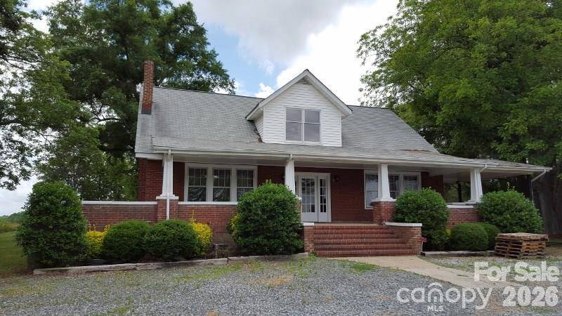 1862 E Landis HWY, Mooresville, NC 28115