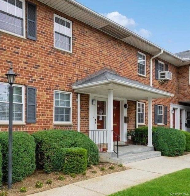 2549 JERUSALEM AVE #2R, North Bellmore, NY 11710