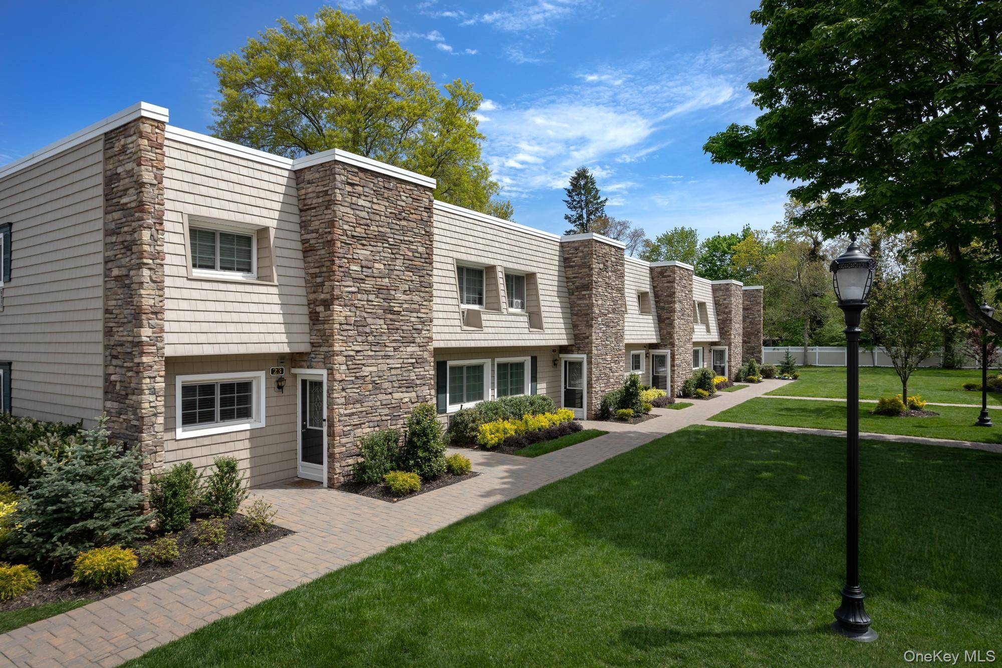1314 Smithtown AVE #37, Bohemia, NY 11716
