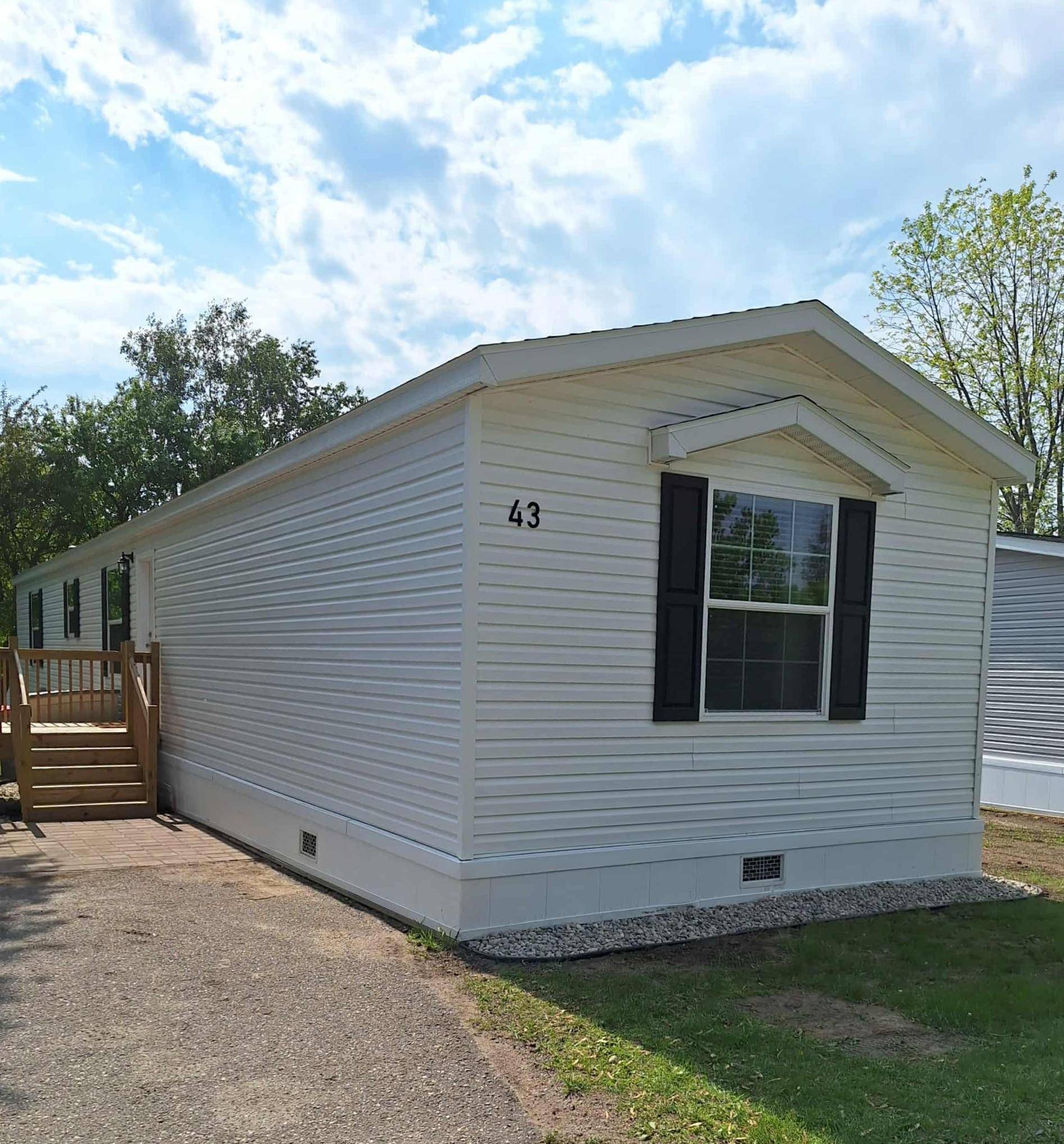 215 N McKay Avenue #43, Alexandria, MN 56308
