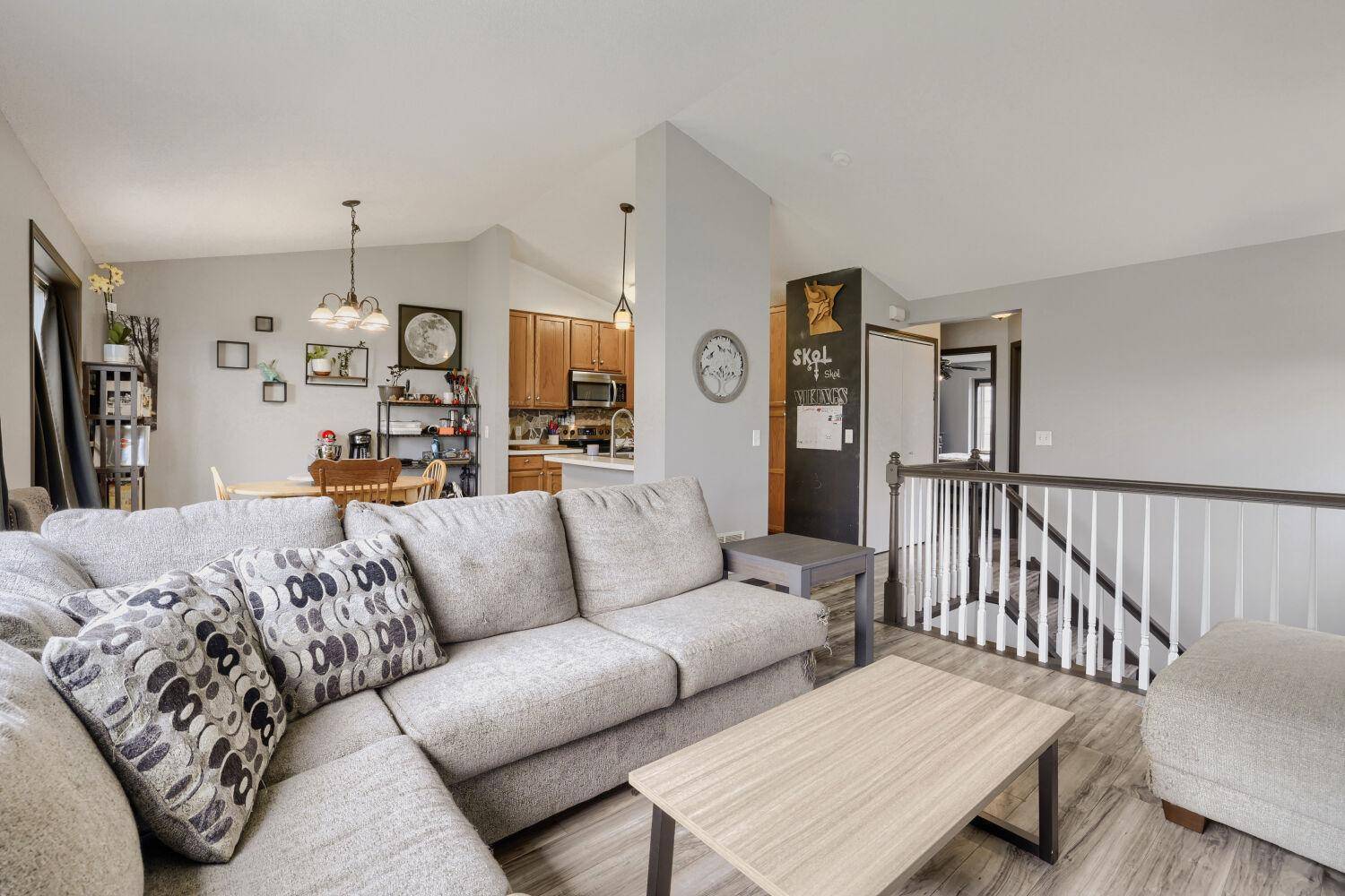 15663 Finch AVE, Apple Valley, MN 55124