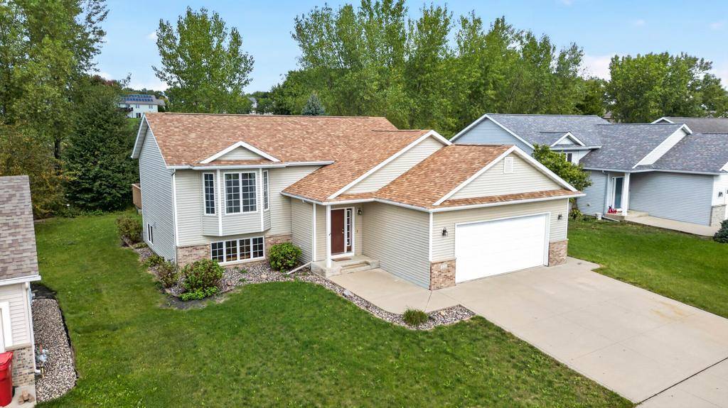 5211 Florence DR NW, Rochester, MN 55901