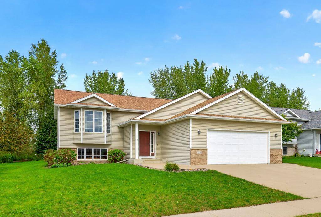 5211 Florence DR NW, Rochester, MN 55901