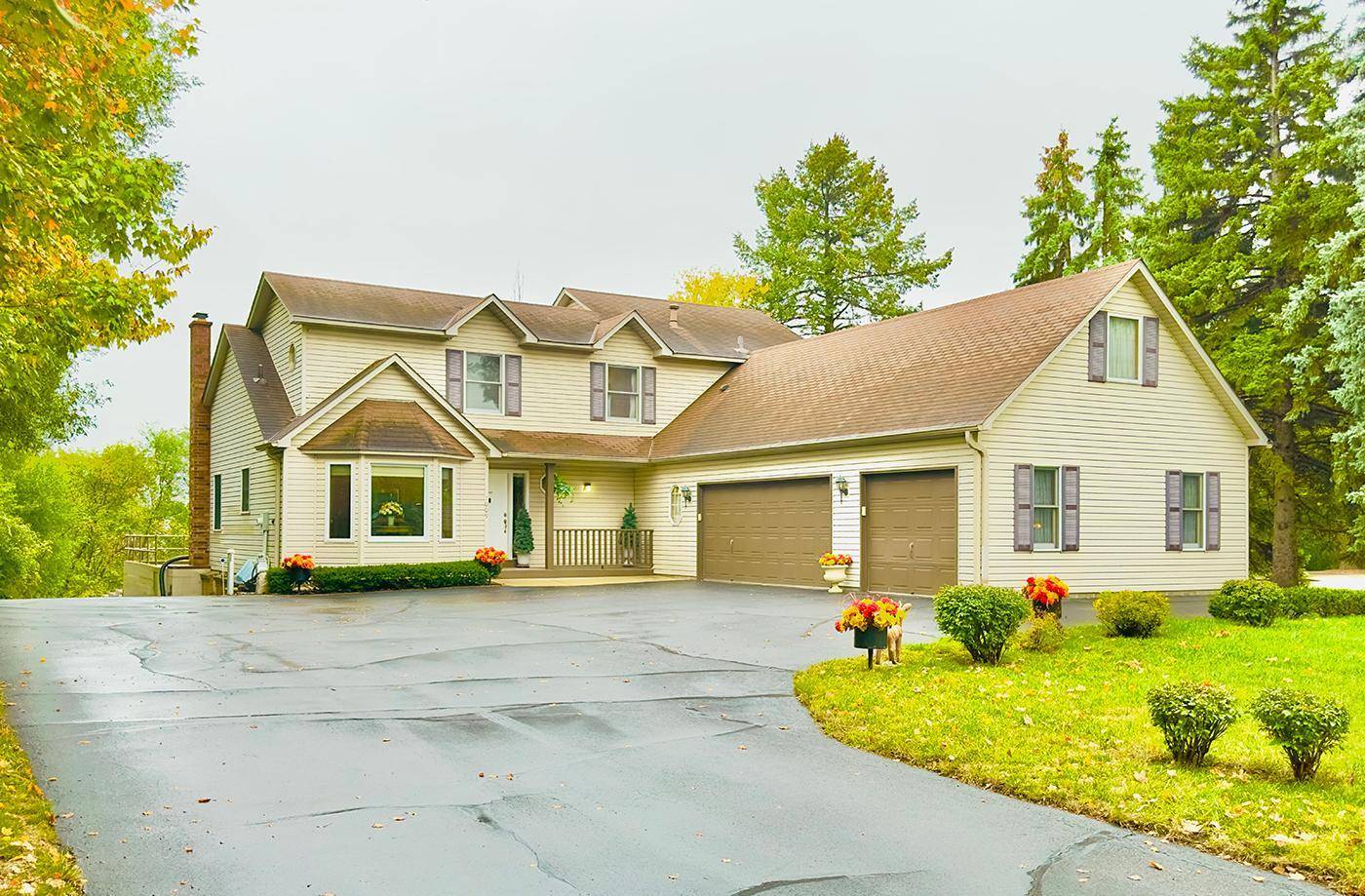 1009 River Terrace DR, Bloomington, MN 55431