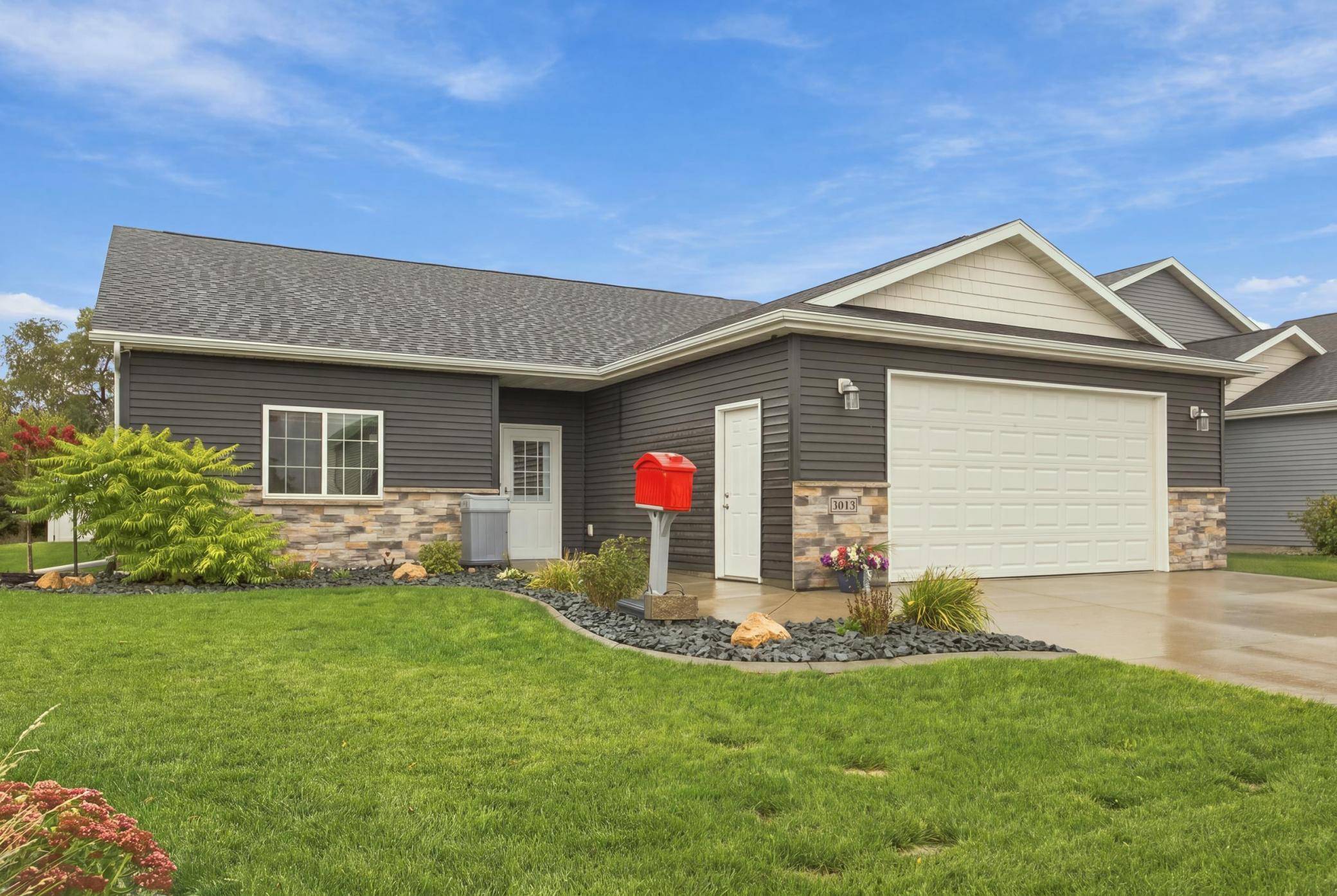 3613 30TH ST S, Moorhead, MN 56560