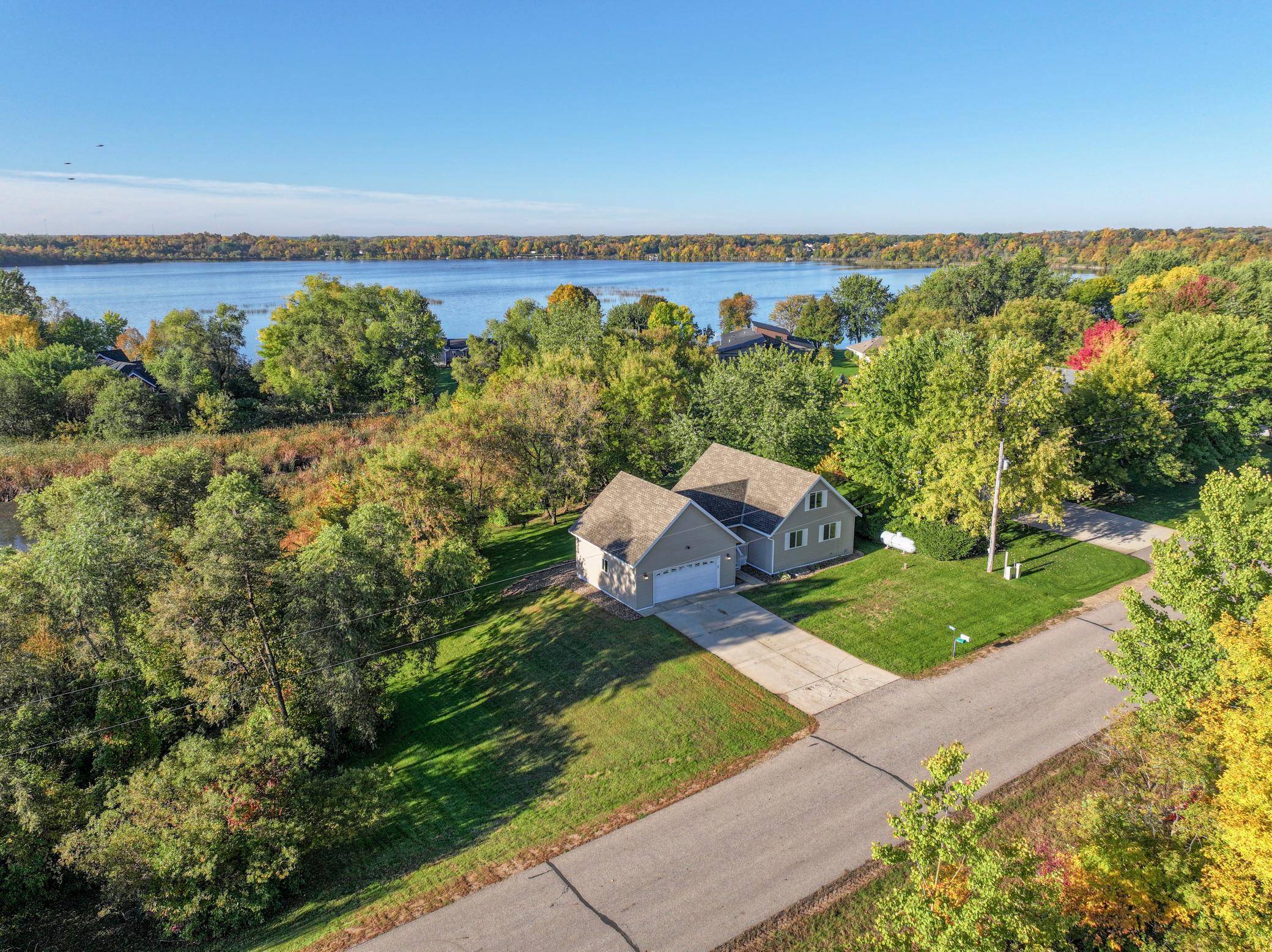 3690 Wahtomin TRL NW, Alexandria, MN 56308