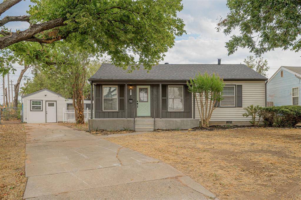 231 Russell DR, Midwest City, OK 73110