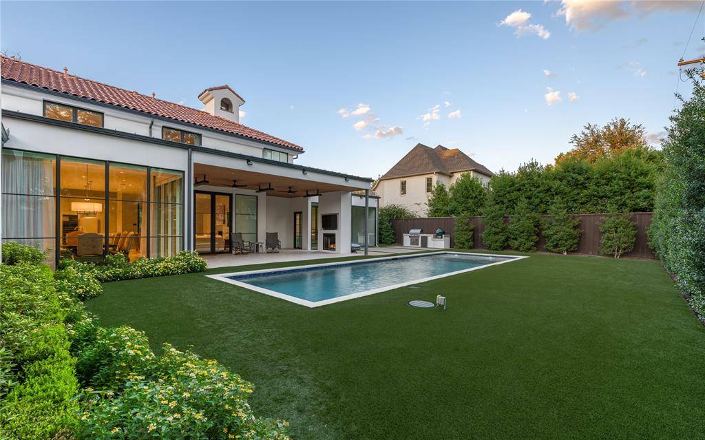 6438 Deloache Avenue, Dallas, TX 75225