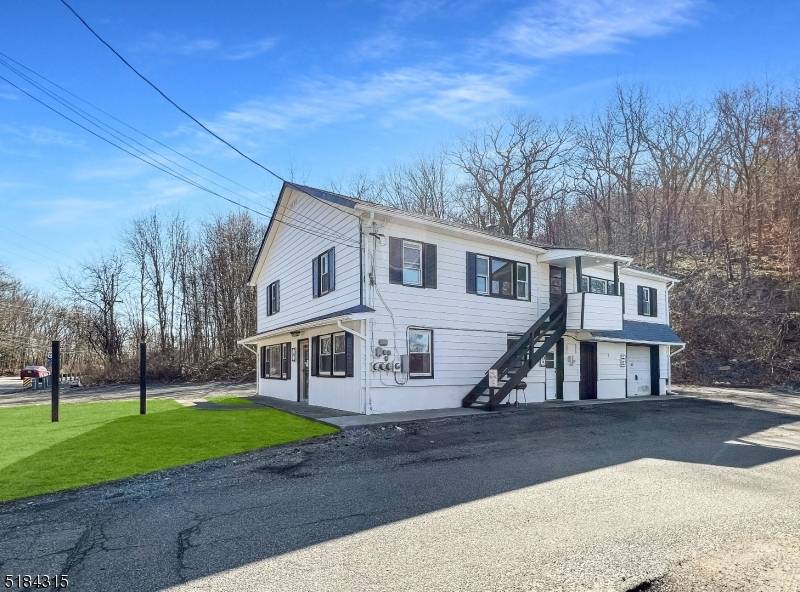 13 US 206, Sandyston Twp., NJ 07826