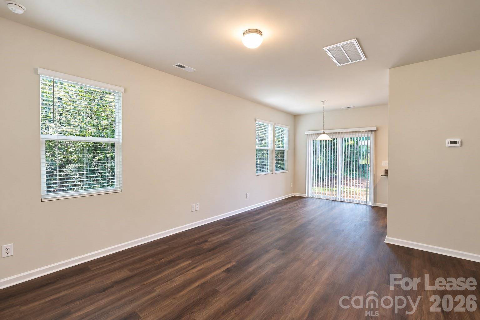 1010 Moorebrook DR #B, Charlotte, NC 28214