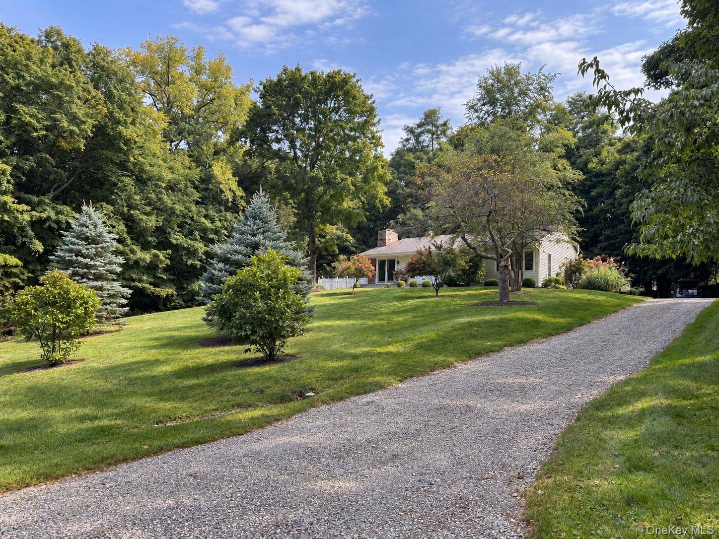 177 Attlebury Hill RD, Stanfordville, NY 12581