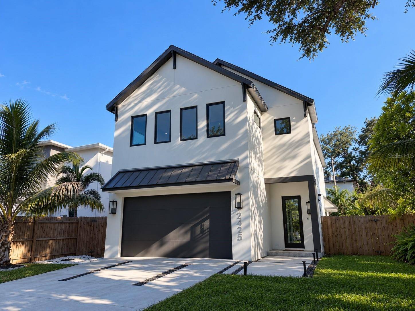 2425 TEMPLE ST, Sarasota, FL 34239