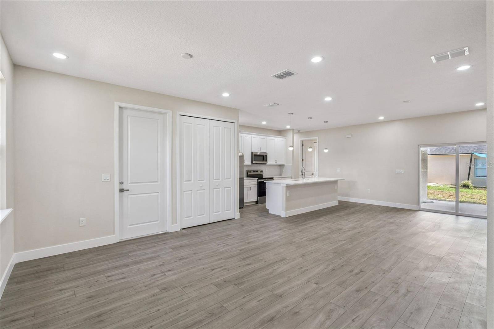 1444 SARASOTA DR, Poinciana, FL 34759