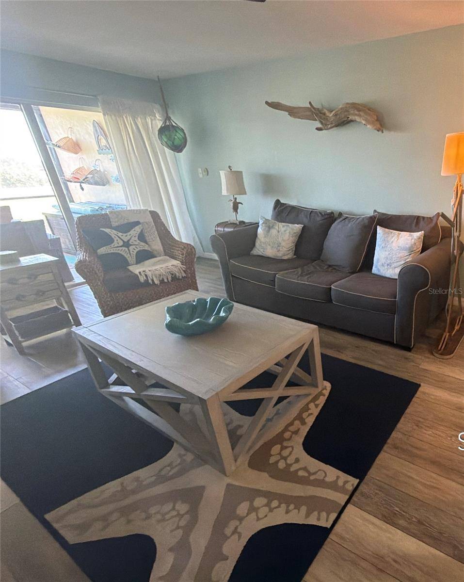 777 BEACH RD #1E, Sarasota, FL 34242