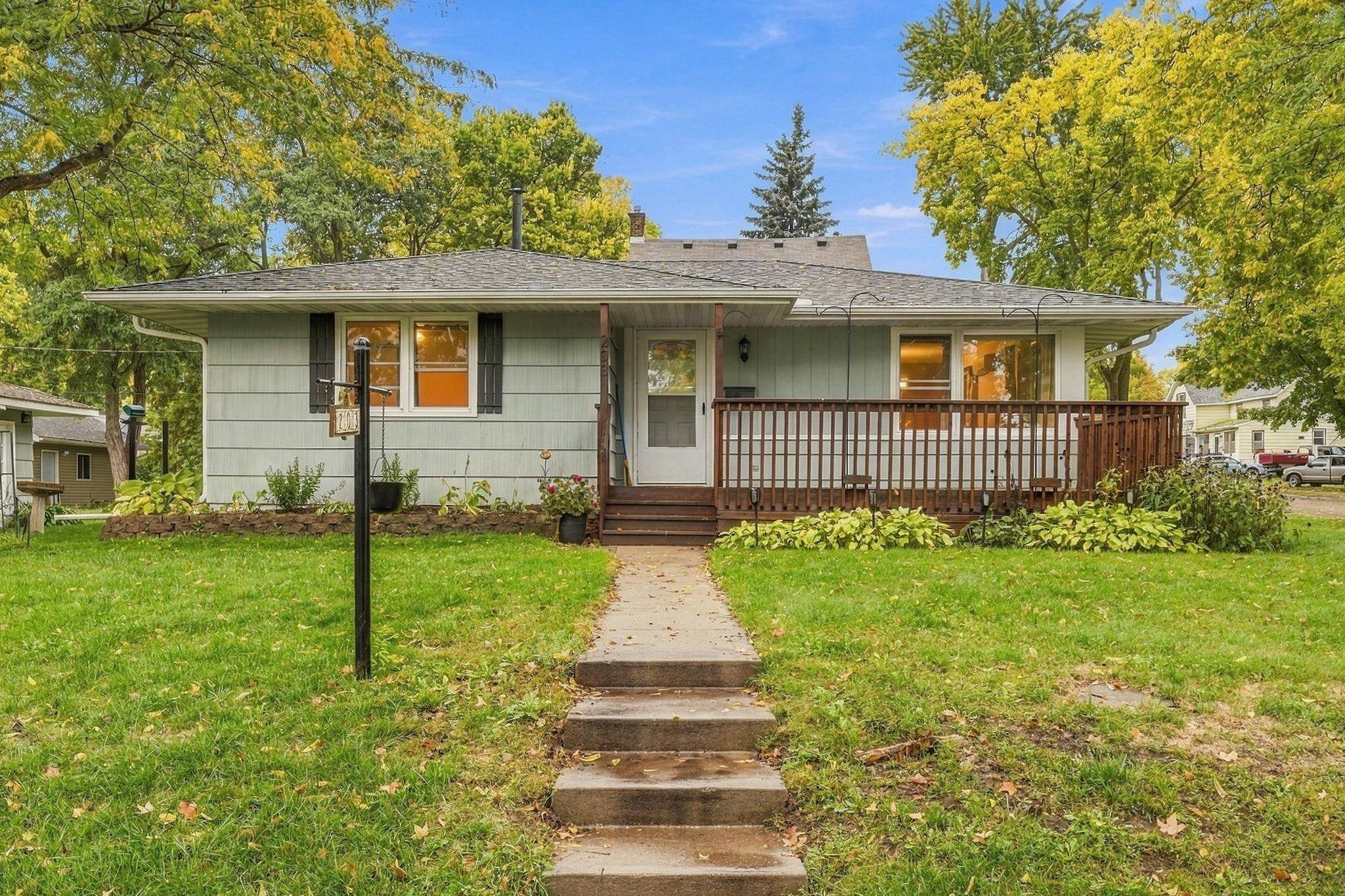 203 2nd ST NW, Buffalo, MN 55313
