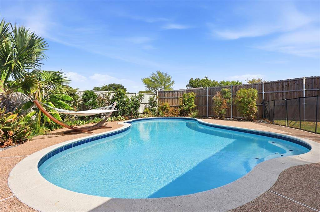 5720 Truitt Street, The Colony, TX 75056