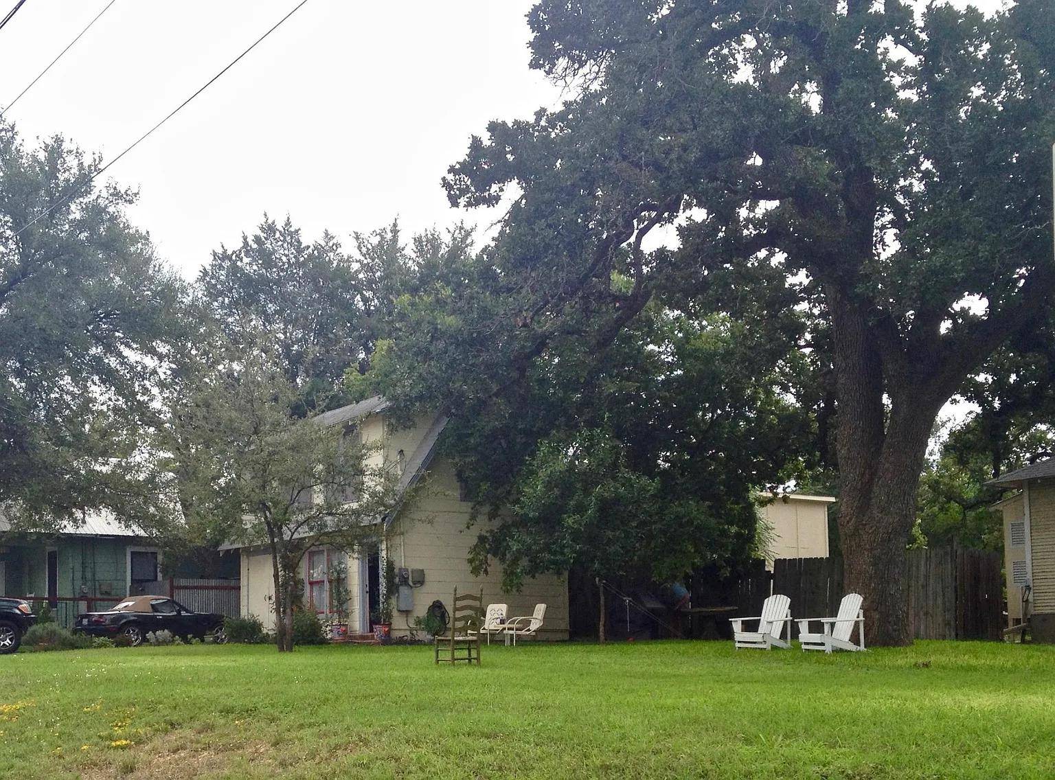 2203 E 13th ST, Austin, TX 78702