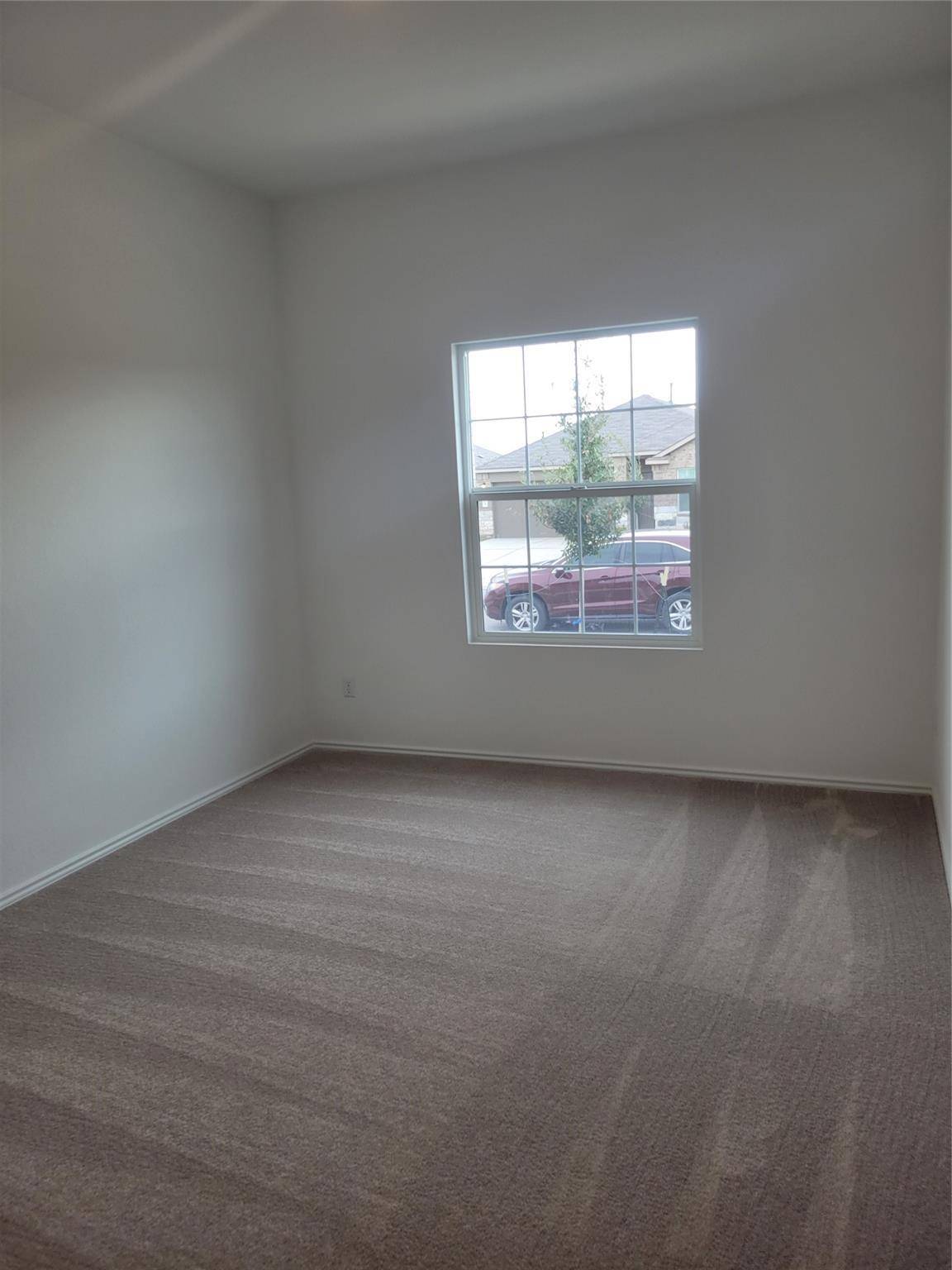 623 Waterway Ave, Hutto, TX 78634