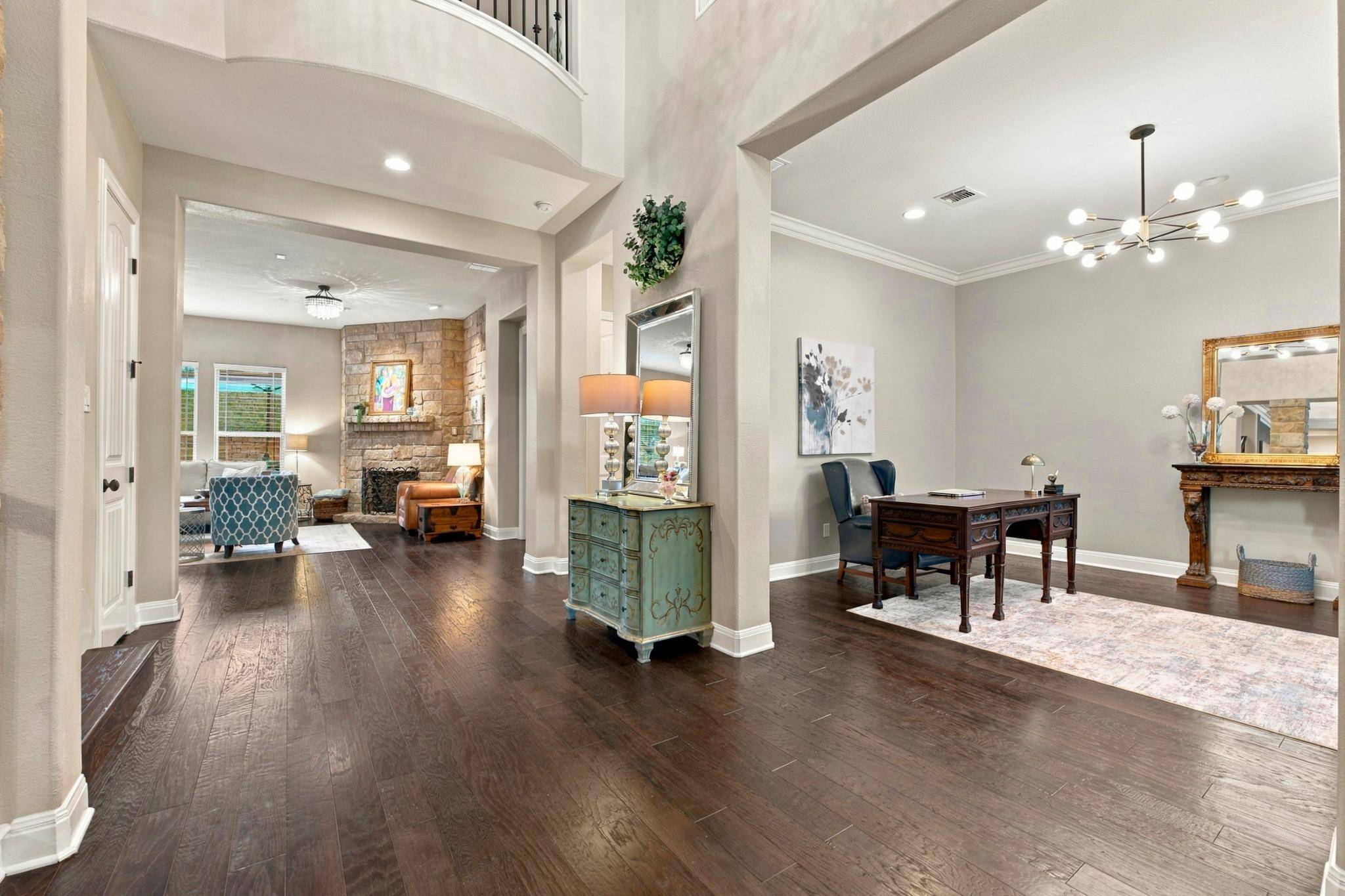 7816 Bettis Trophy DR, Austin, TX 78739
